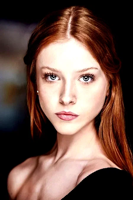  Julia Doyle