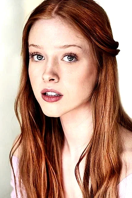  Julia Doyle