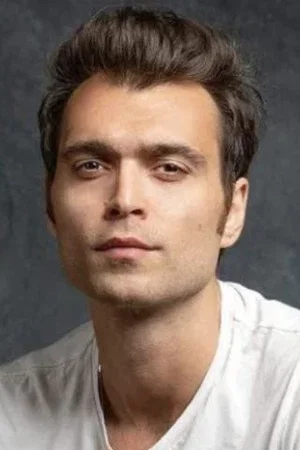  Hakan Kurtaş