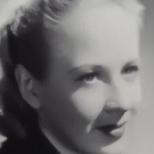  Mary Bovard