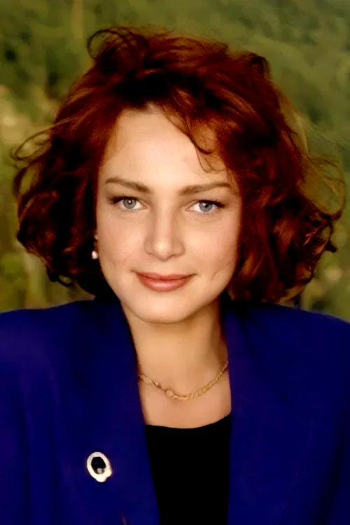  Béatrice Macola