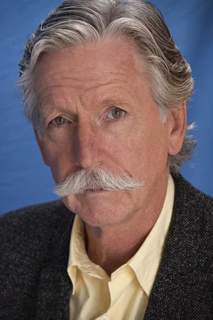  Geoffrey Wade photo