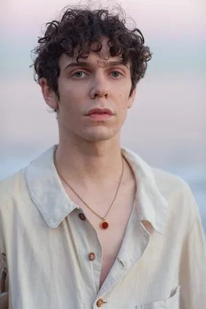  Ben Levi Ross photo