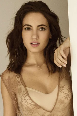 Ivana Baquero photo