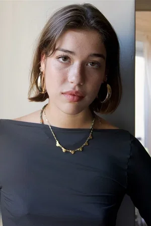  Lili Aubry