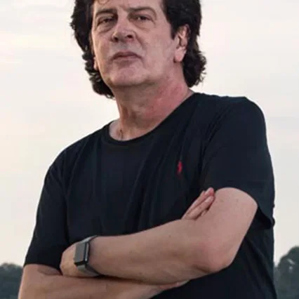  Momčilo Bajagić 'Bajaga'