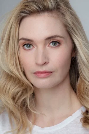  Siobhan Marshall photo