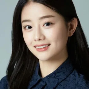Photo star :  Byeon Seo Yoon
