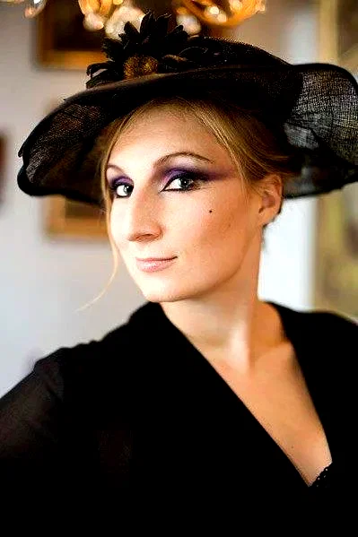  Agata Sasinowska