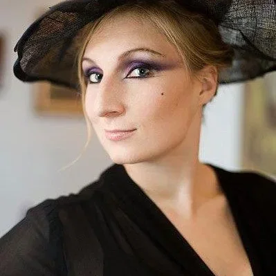  Agata Sasinowska