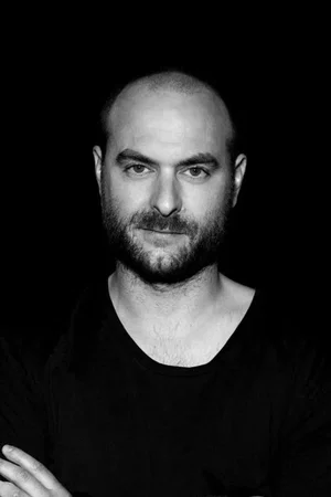  Alberto Vázquez photo