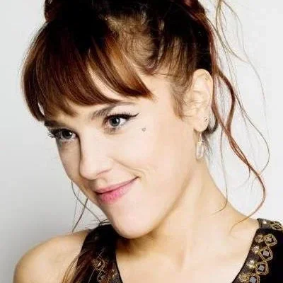  Zaz
