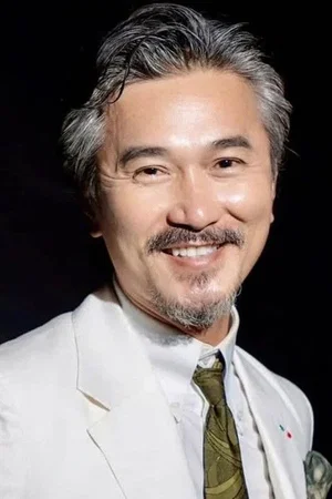  Quốc Cường