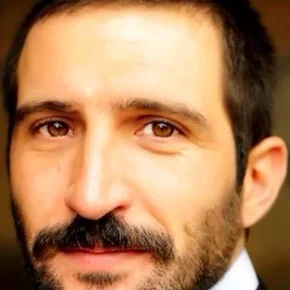 Photo star :  Timur Ölkebaş