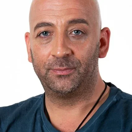  Ümit Çırak