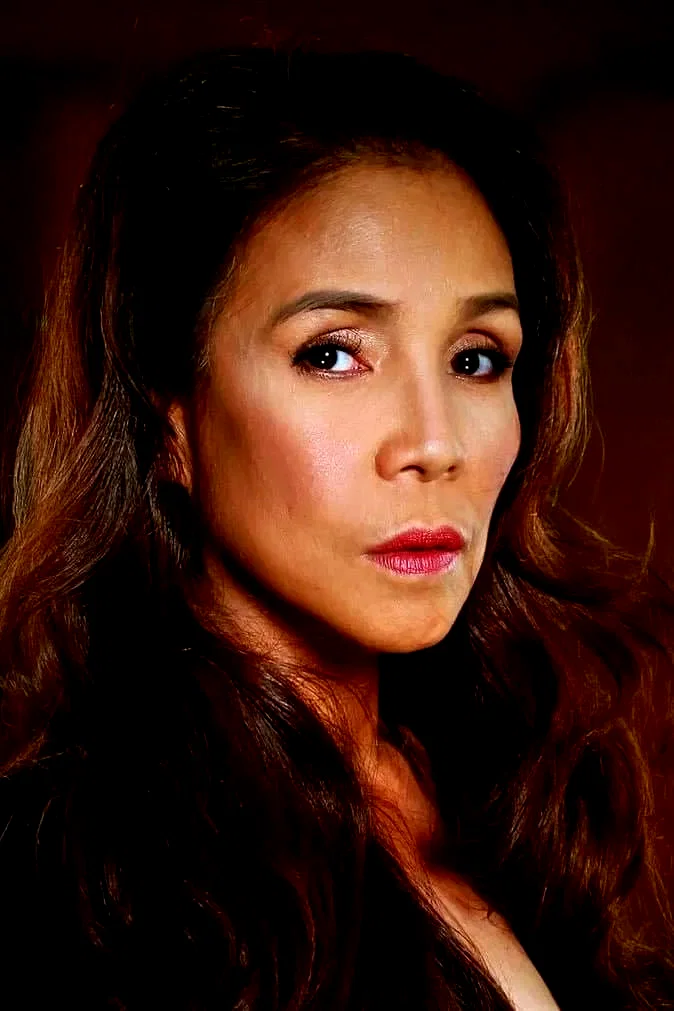  Irma Adlawan