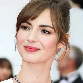 Photo star : Louise Bourgoin