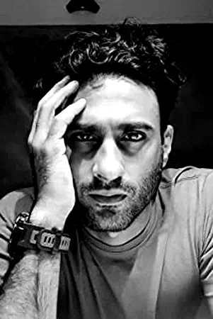  Ali Junejo
