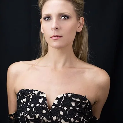  Michelle Lang