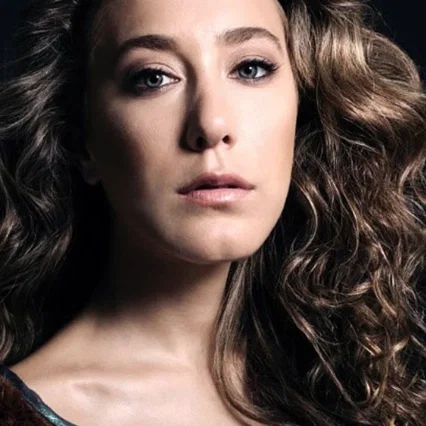  Ana Pauls