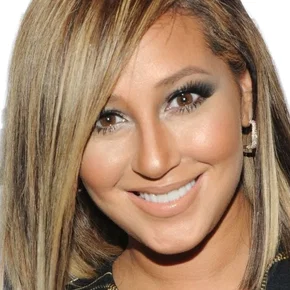Photo star :  Adrienne Bailon-Houghton