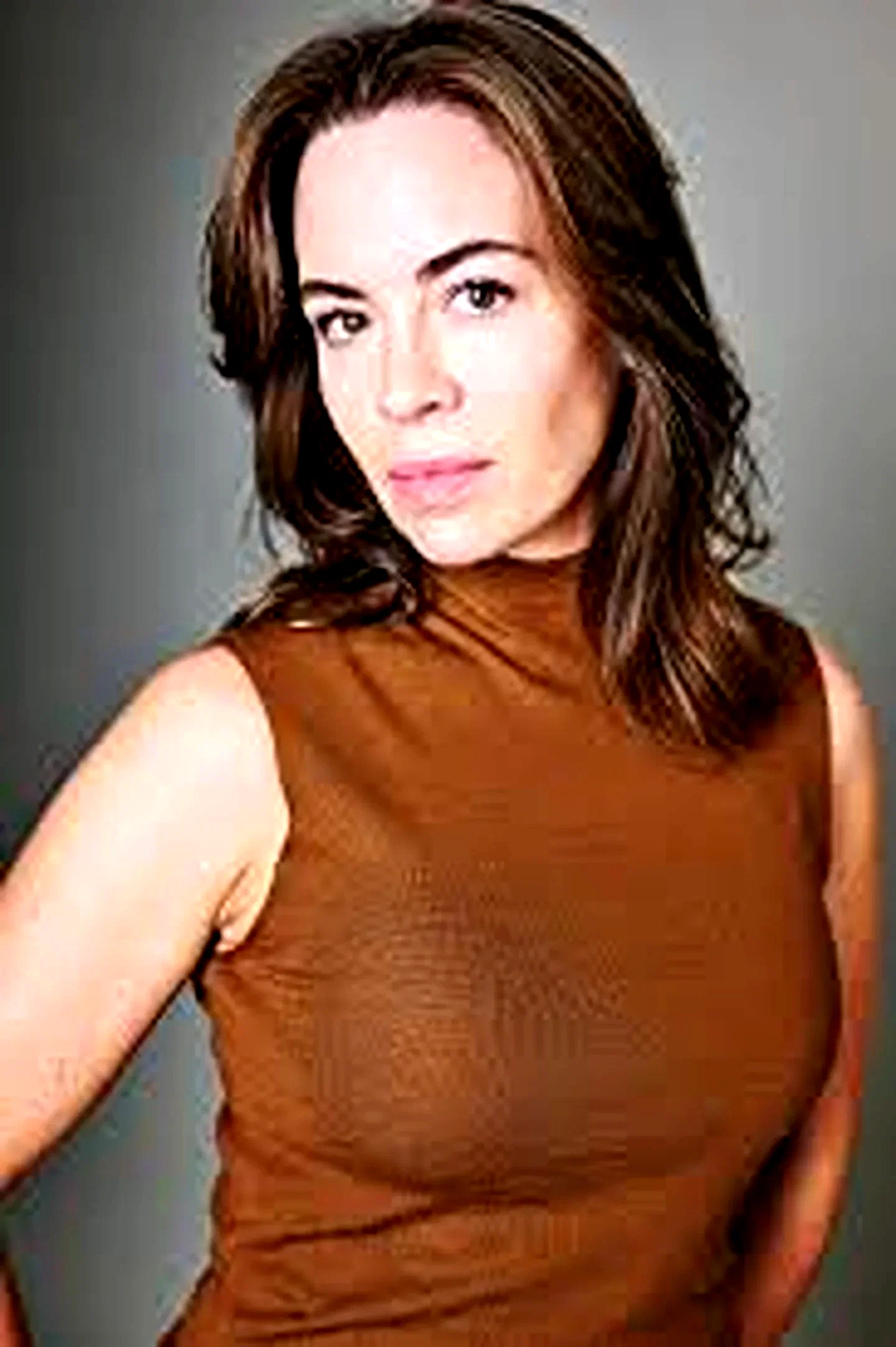  Eve Macklin