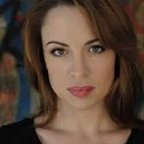 Photo star :  Eve Macklin