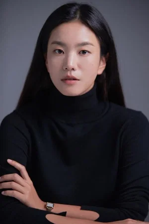 Kang Min-jung photo