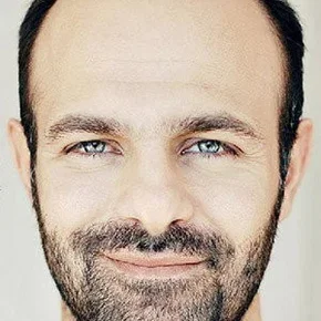 Photo star :  Erkan Avcı