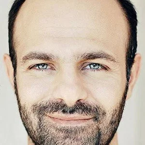  Erkan Avcı