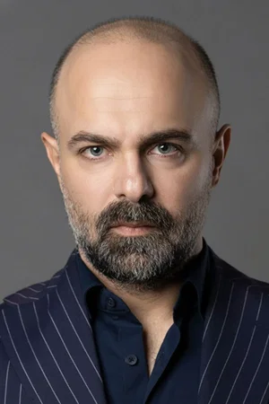  Erkan Avcı photo