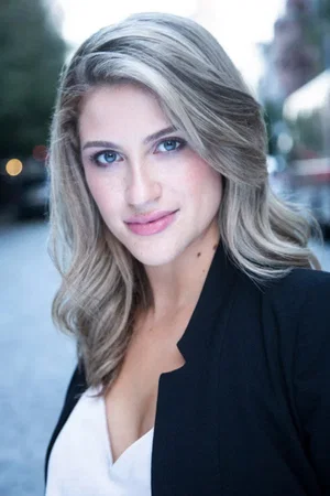  Kailey Hyman