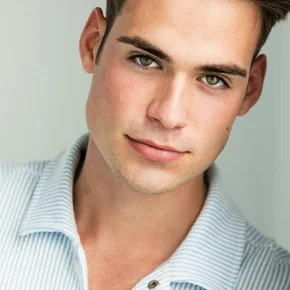 Photo star :  Alexandre Martin Deakin