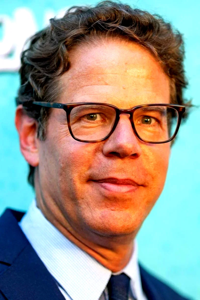  Andrew Reich