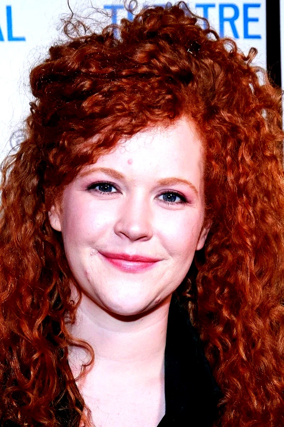  Mary Wiseman