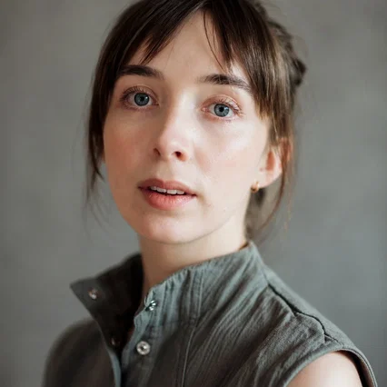  Kate Brady
