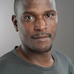 Photo star :  Alois Moyo