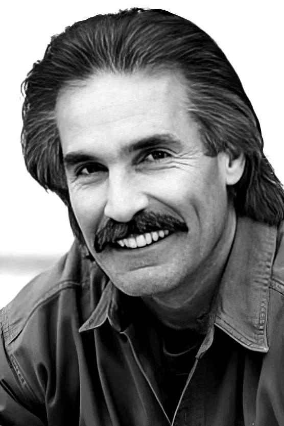  Tom Tayback