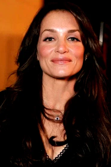 Kristen Cloke