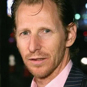Photo star : Lew Temple