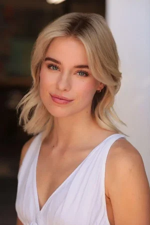  Elle Chapman photo