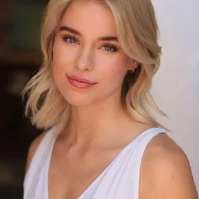 Photo star :  Elle Chapman