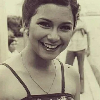  Dina Bonnevie