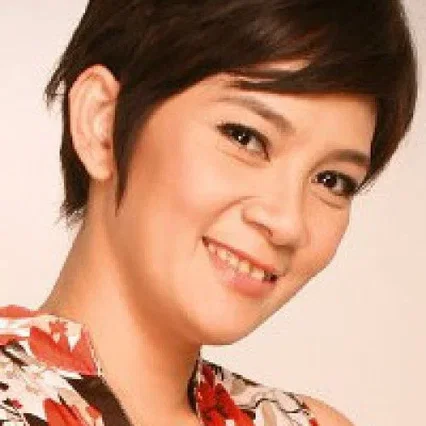  Dian Nitami
