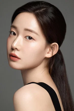  Choi Yoon-ji photo