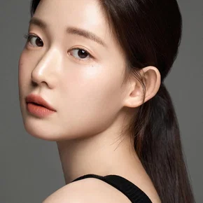 Photo star :  Choi Yoon-ji