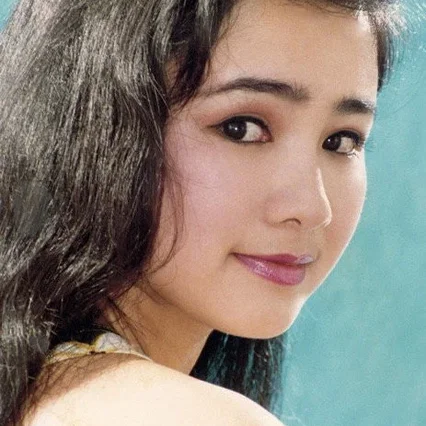  Thu Hà