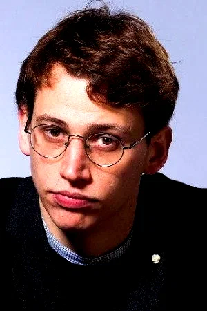  Adrian Pezdirc