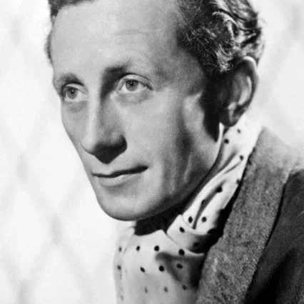  Andrew Osborn
