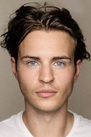 Connor Finch photo